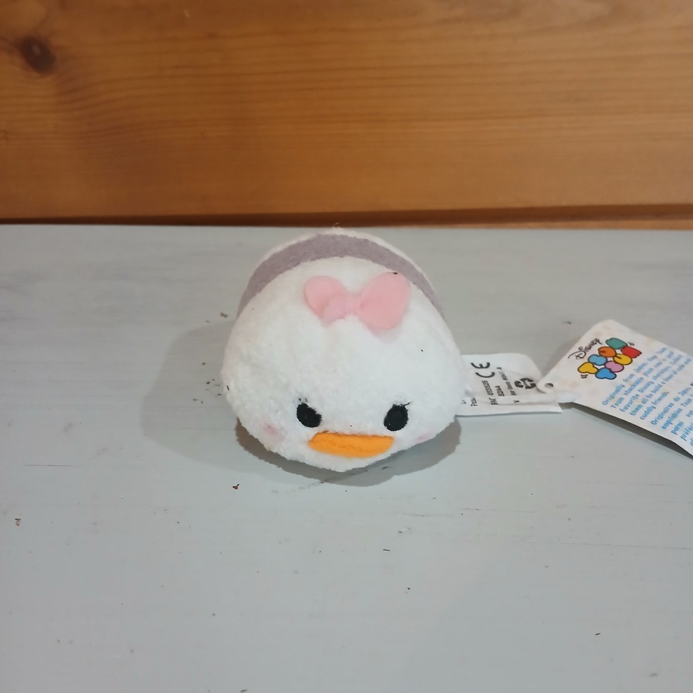 Disney Tsum Tsum 3" Mini Plush Daisy Duck Stuffed Animal Toy - With Tags